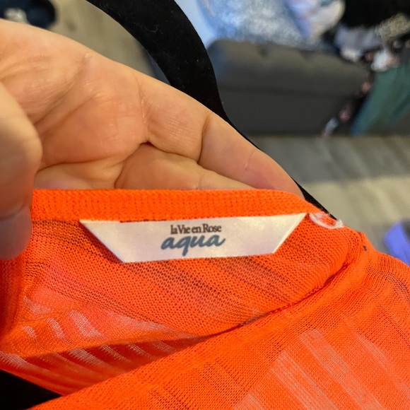 Beach Coverup - Picture 2 of 3